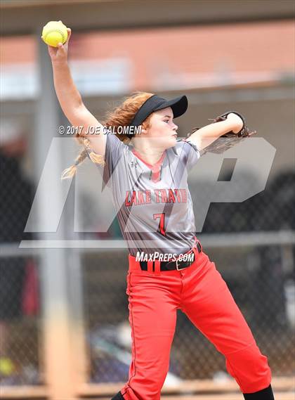 Thumbnail 3 in Reagan [Ronald] vs Lake Travis Game 2 (UIL 6A Bi-District Playoff) photogallery.