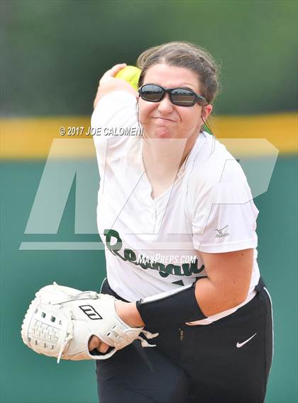 Thumbnail 2 in Reagan [Ronald] vs Lake Travis Game 2 (UIL 6A Bi-District Playoff) photogallery.