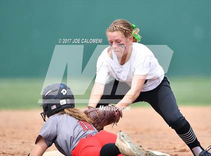 Thumbnail 1 in Reagan [Ronald] vs Lake Travis Game 2 (UIL 6A Bi-District Playoff) photogallery.