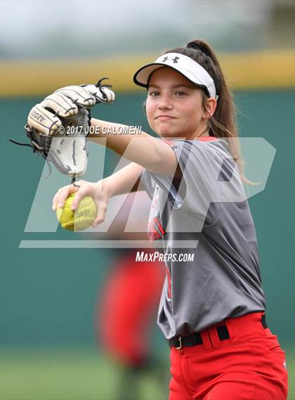 Thumbnail 2 in Reagan [Ronald] vs Lake Travis Game 2 (UIL 6A Bi-District Playoff) photogallery.