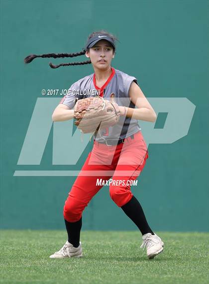 Thumbnail 3 in Reagan [Ronald] vs Lake Travis Game 2 (UIL 6A Bi-District Playoff) photogallery.