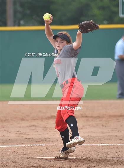 Thumbnail 2 in Reagan [Ronald] vs Lake Travis Game 2 (UIL 6A Bi-District Playoff) photogallery.
