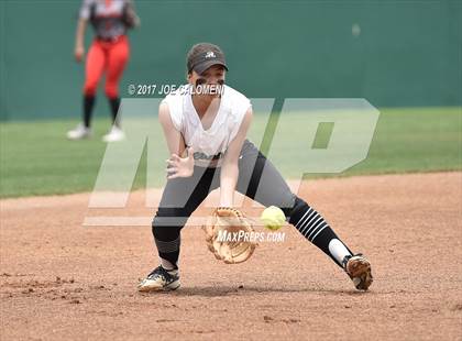 Thumbnail 1 in Reagan [Ronald] vs Lake Travis Game 2 (UIL 6A Bi-District Playoff) photogallery.