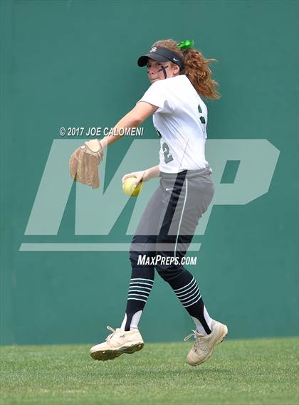 Thumbnail 3 in Reagan [Ronald] vs Lake Travis Game 2 (UIL 6A Bi-District Playoff) photogallery.