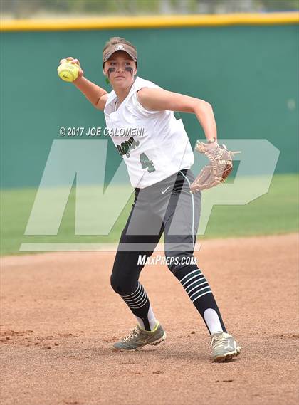 Thumbnail 3 in Reagan [Ronald] vs Lake Travis Game 2 (UIL 6A Bi-District Playoff) photogallery.