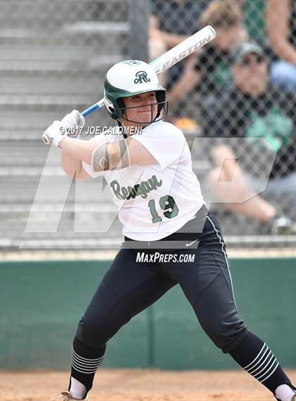 Thumbnail 2 in Reagan [Ronald] vs Lake Travis Game 2 (UIL 6A Bi-District Playoff) photogallery.