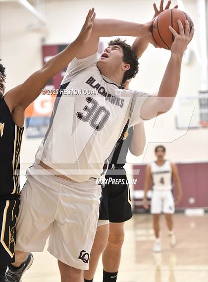 Thumbnail 2 in Yucca Valley vs. La Quinta (Rancho Mirage Holiday Invitational) photogallery.