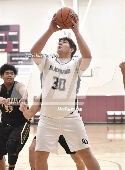 Thumbnail 3 in Yucca Valley vs. La Quinta (Rancho Mirage Holiday Invitational) photogallery.