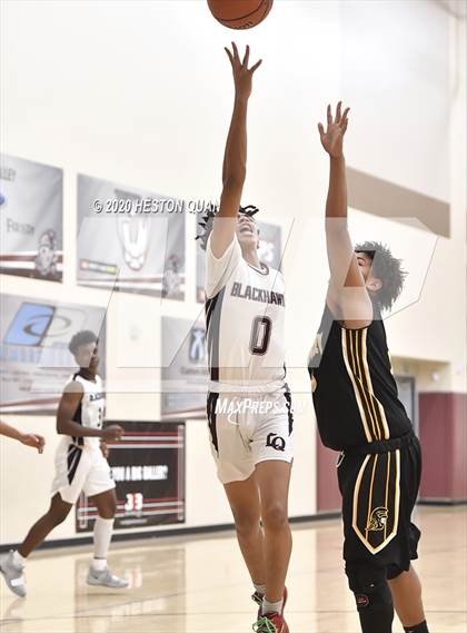 Thumbnail 2 in Yucca Valley vs. La Quinta (Rancho Mirage Holiday Invitational) photogallery.
