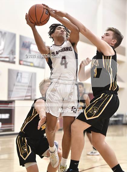 Thumbnail 3 in Yucca Valley vs. La Quinta (Rancho Mirage Holiday Invitational) photogallery.