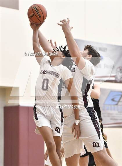 Thumbnail 1 in Yucca Valley vs. La Quinta (Rancho Mirage Holiday Invitational) photogallery.