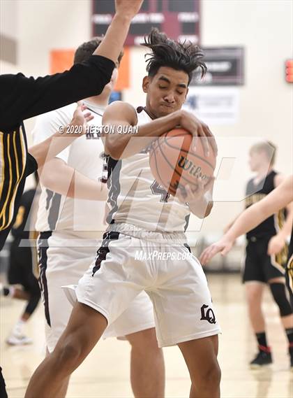 Thumbnail 1 in Yucca Valley vs. La Quinta (Rancho Mirage Holiday Invitational) photogallery.