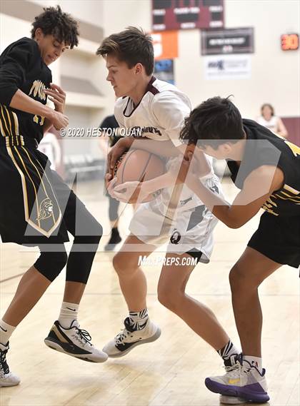 Thumbnail 3 in Yucca Valley vs. La Quinta (Rancho Mirage Holiday Invitational) photogallery.