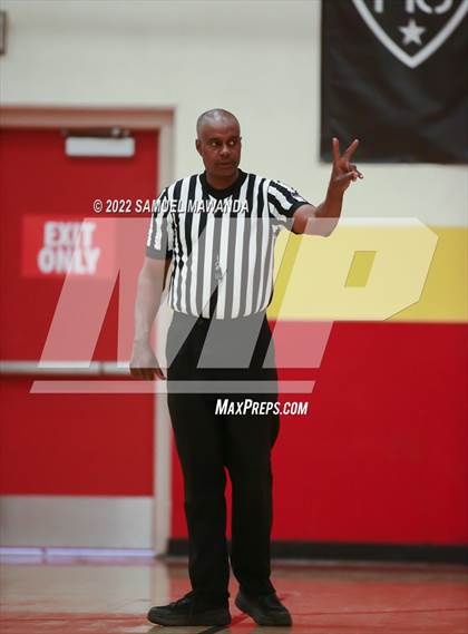 Thumbnail 1 in Taft vs Crescenta Valley (The Covid Showcase) photogallery.