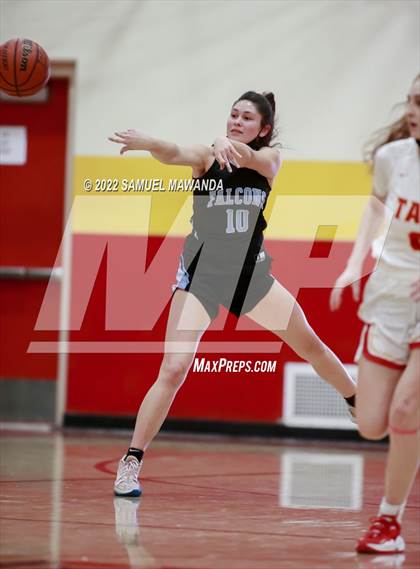 Thumbnail 2 in Taft vs Crescenta Valley (The Covid Showcase) photogallery.
