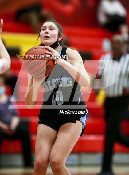 Thumbnail 2 in Taft vs Crescenta Valley (The Covid Showcase) photogallery.