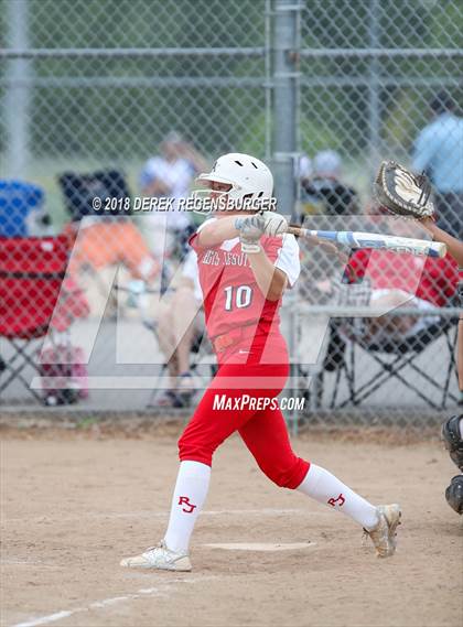 Thumbnail 2 in Rocky Mountain vs Regis Jesuit (Loveland Softball Showcase) photogallery.
