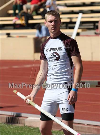 Thumbnail 3 in CIF SJS Masters Championships (Boys Pole Vault - Final) photogallery.