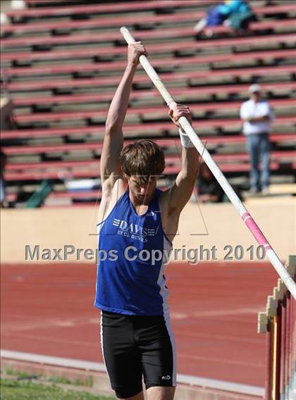 Thumbnail 2 in CIF SJS Masters Championships (Boys Pole Vault - Final) photogallery.