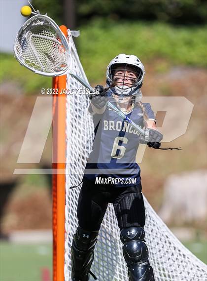 Thumbnail 2 in Vista Murrieta @ Village Christian (CIF-SS Div-3 Quarterfinal) photogallery.
