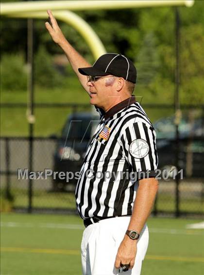 Thumbnail 3 in Dover vs. Bow (NHIAA Division II Semifinal) photogallery.