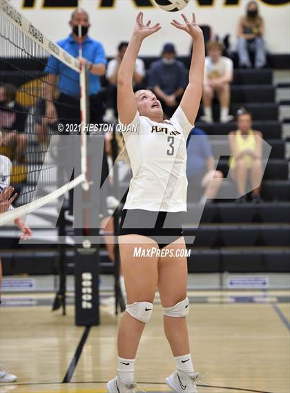 Thumbnail 1 in Dana Hills @ Foothill photogallery.