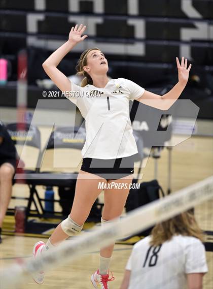 Thumbnail 1 in Dana Hills @ Foothill photogallery.