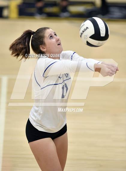 Thumbnail 1 in Dana Hills @ Foothill photogallery.