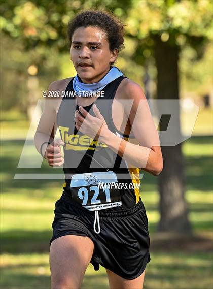 Thumbnail 2 in CFISD District Cross Country Meet photogallery.