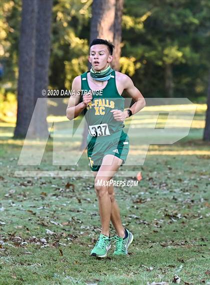 Thumbnail 1 in CFISD District Cross Country Meet photogallery.