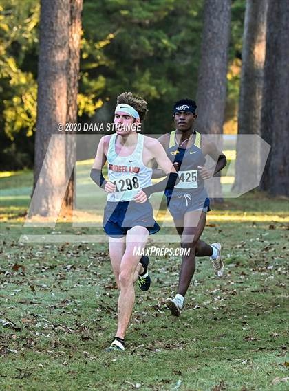 Thumbnail 1 in CFISD District Cross Country Meet photogallery.