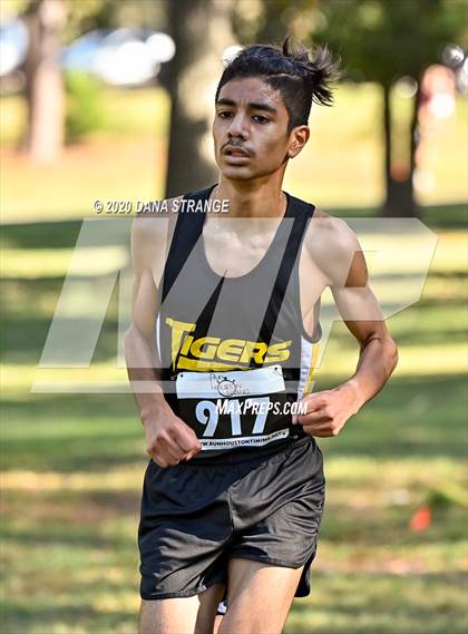 Thumbnail 1 in CFISD District Cross Country Meet photogallery.
