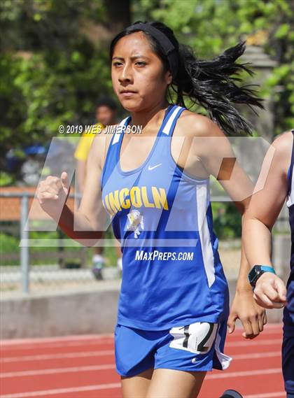 Thumbnail 2 in FVL Championships (1600 Meter) photogallery.