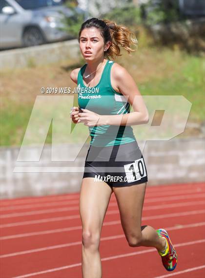 Thumbnail 3 in FVL Championships (1600 Meter) photogallery.