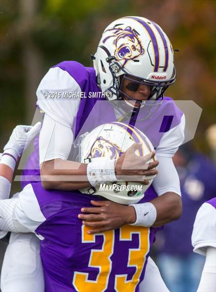 Thumbnail 2 in South Lakes vs Lake Braddock (VHSL Semifinal Playoff) photogallery.
