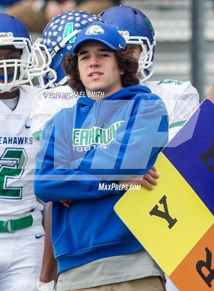 Thumbnail 3 in South Lakes vs Lake Braddock (VHSL Semifinal Playoff) photogallery.