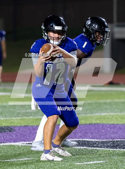Thumbnail 3 in Cypress Woods vs Willis photogallery.