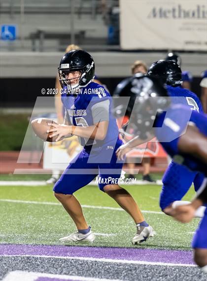 Thumbnail 3 in Cypress Woods vs Willis photogallery.