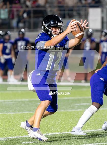 Thumbnail 2 in Cypress Woods vs Willis photogallery.