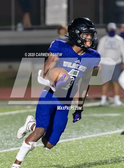 Thumbnail 3 in Cypress Woods vs Willis photogallery.