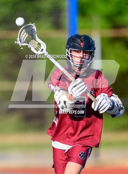 Thumbnail 3 in Asheville vs Mooresville (NCHSAA 4A Round 1) photogallery.