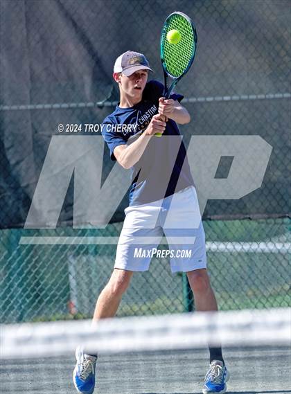 Thumbnail 1 in Carmel Christian vs Greensboro Day photogallery.