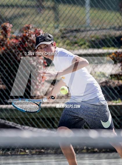 Thumbnail 1 in Carmel Christian vs Greensboro Day photogallery.