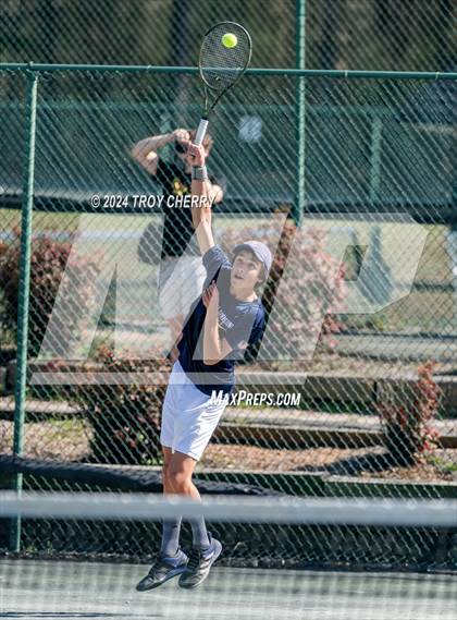 Thumbnail 3 in Carmel Christian vs Greensboro Day photogallery.