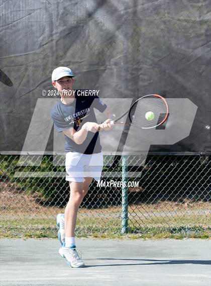 Thumbnail 2 in Carmel Christian vs Greensboro Day photogallery.