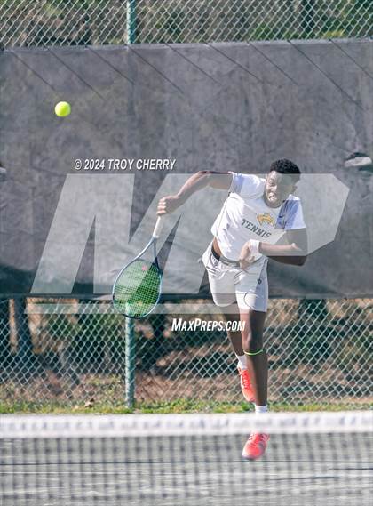 Thumbnail 1 in Carmel Christian vs Greensboro Day photogallery.