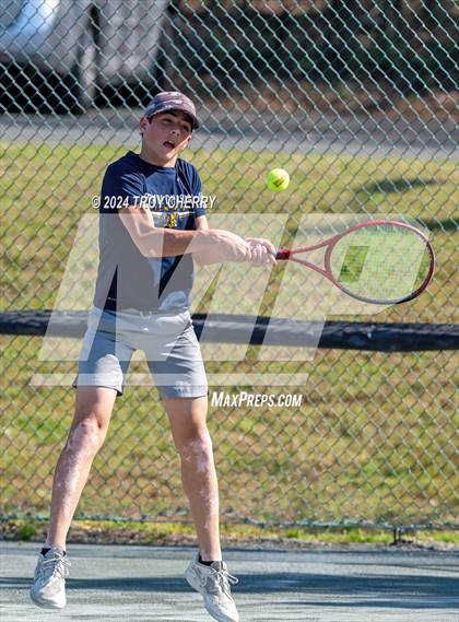 Thumbnail 3 in Carmel Christian vs Greensboro Day photogallery.