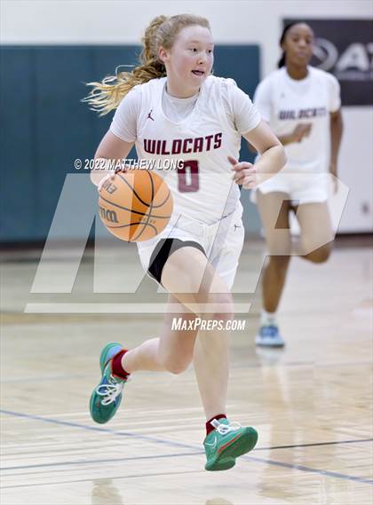 Thumbnail 1 in Guntersville vs Springville (Spartan Turkey Jam) photogallery.