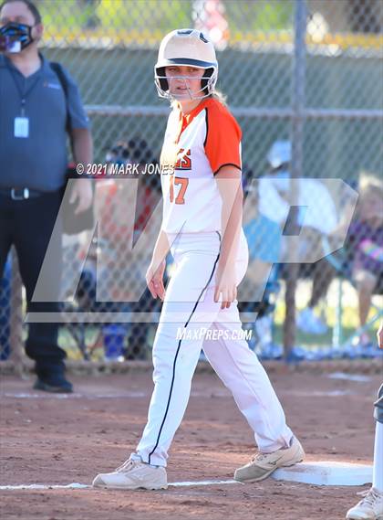 Thumbnail 2 in Williams vs San Manuel (AIA 1A Final)  photogallery.