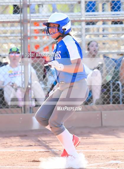 Thumbnail 3 in Williams vs San Manuel (AIA 1A Final)  photogallery.